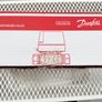 Danfoss HP22 087N6609 motorised valve, complete in original box. Image 3