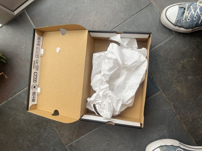 Converse shoebox