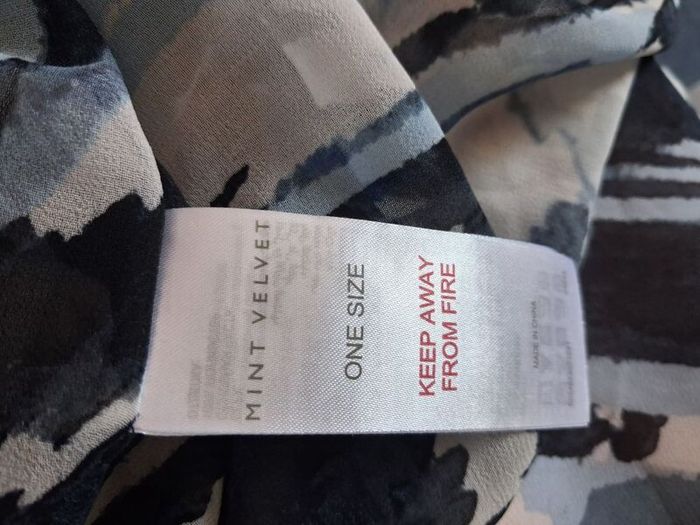 Mint Velvet Kimono free size
