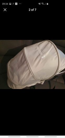 Baby jogger carrycot (no adapters)