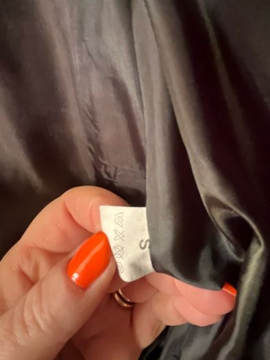 sleeveless jacket