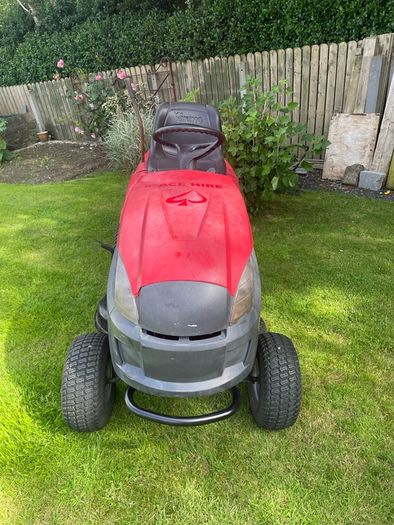 Castlegarden ride on mower