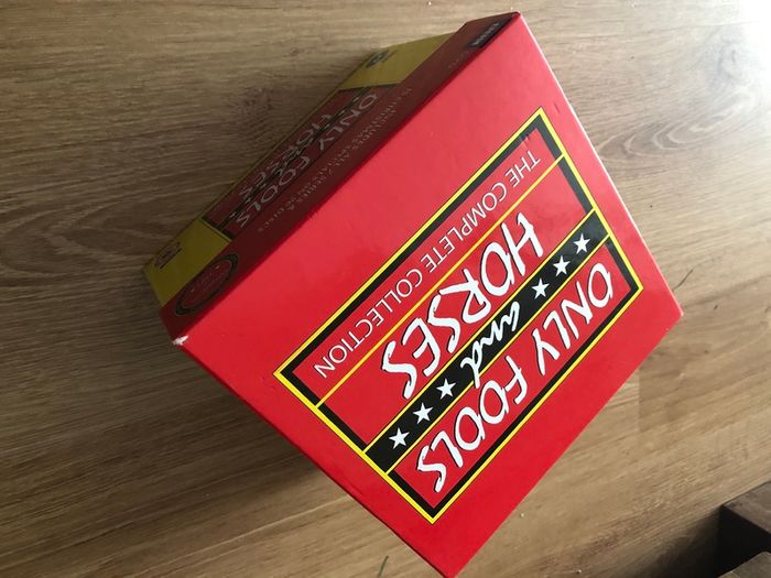 Only fools and horses complete
