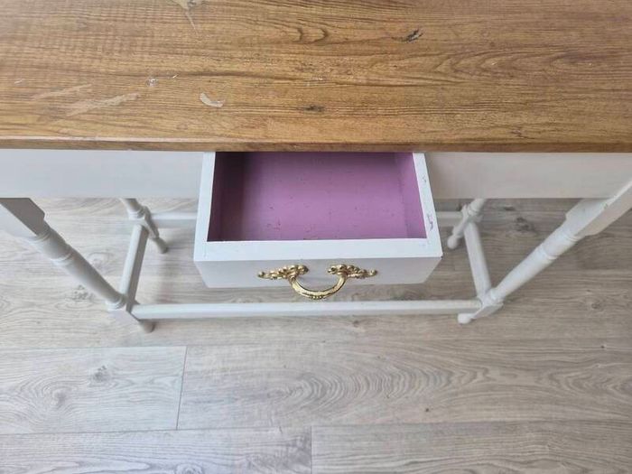 console table