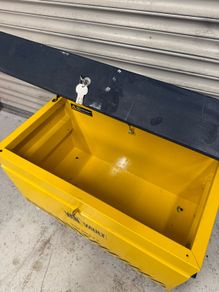 van vault 2