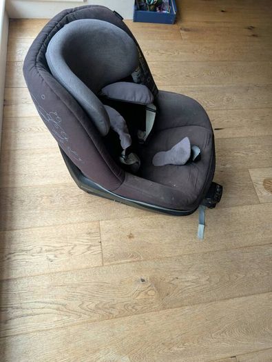 Car seat Maxi Cosy 2Way Pearl + Base