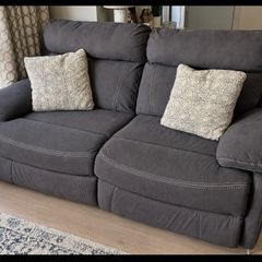 Large 2 Seat Harvey Norman Elec Recline Sofa