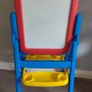Crayola easel Image 4