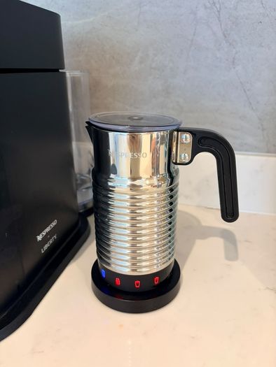 Nespresso Vertuo Pop Liberty Collection + Aeroccino Milk Frother Bundle  Excellent Condition