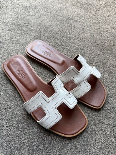 Hermes slides