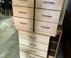 Chest and 2 lockers set