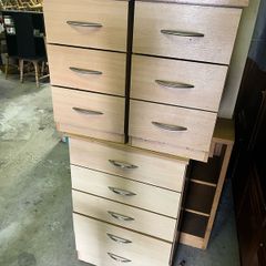 Chest and 2 lockers set