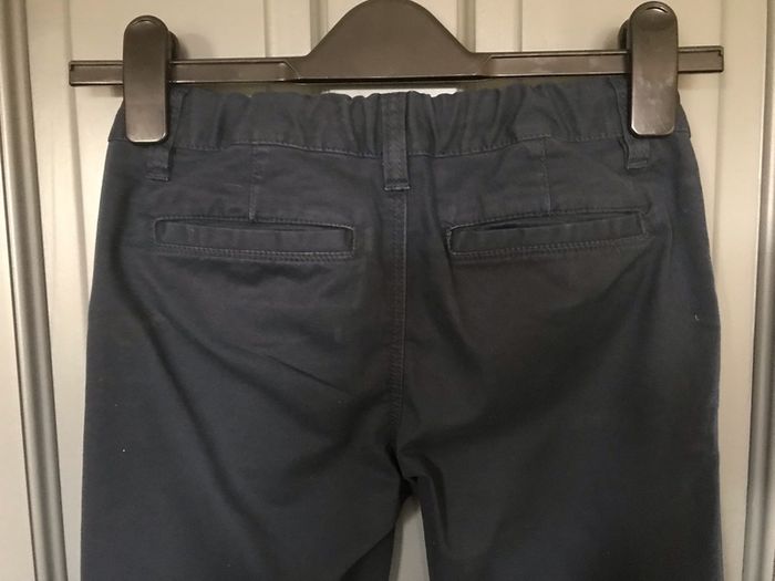 Dunnes Stores navy chinos boys trousers aged 8 years