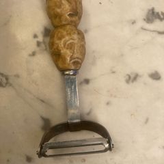 Vintage "Rayware" Potato Peeler with "Potato Themed" Handle
