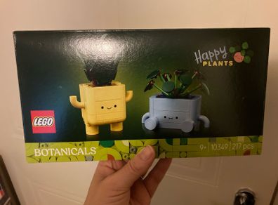 NEW Lego Happy Plants Botanicals