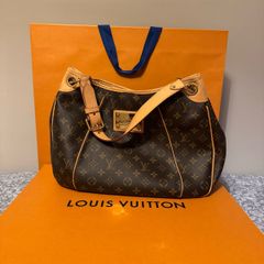 Louis Vuitton Shoulder Bag