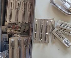 Nail kit