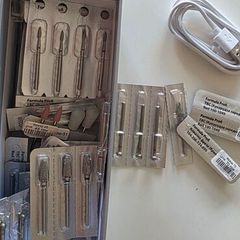 Nail kit