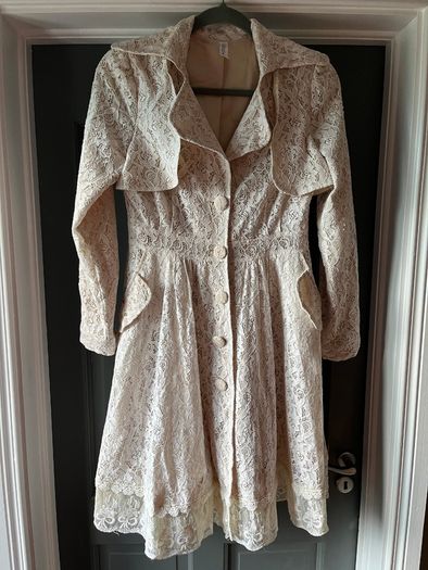 KLING ivory lace coat dress Size 3  8/10