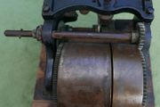 Antique Phonograph Motor - seems to work well
