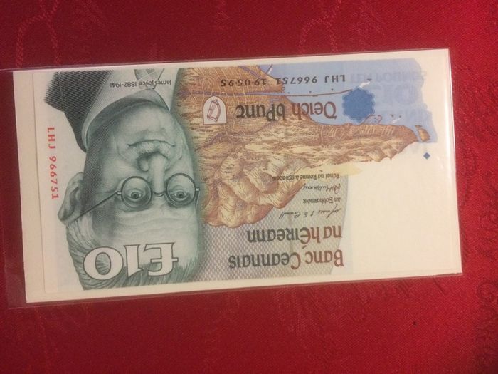 Full set of Irish C bank notes