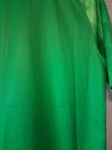 Liverpool Jersey. Official Nike Liverpool FC Goalkeepers Jersey.  Collect In Dublin Or Receive Via Post.