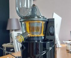 Powerful Masticating Juicer