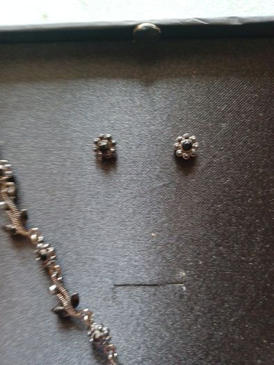 Necklace & Earring Set