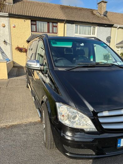 Mercedes Viano