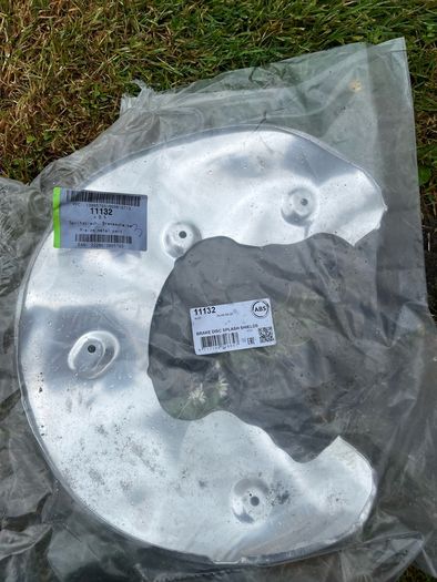 Audi A4 B8 brake disc backing plates