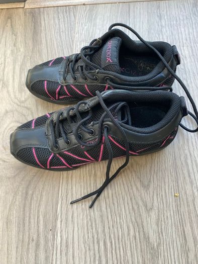 Capezio Dance shoes size 3UK