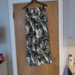 Shein Frenchy Wide Leg Trousers.   S.. M - 12.    B.N.W.T.  Add Up.