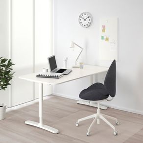 Ikea Bekant Desk