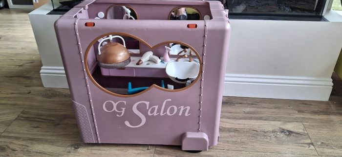 Our generation Salon