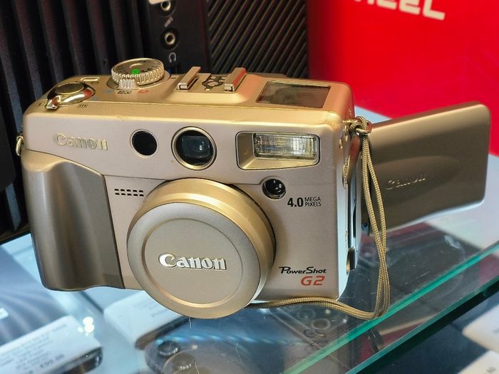 Canon PowerShot G2 4.0 Mega Pixel 3X Optical Zoom Digital Vintage Camera