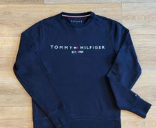Navy Blue Tommy Hilfiger Crewneck