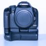 Canon EOS 500D Camera Body + Accessories Image 2