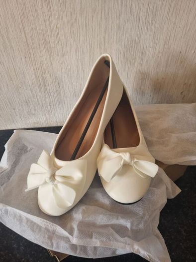women's flats