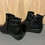 Ladies   Boots Image 2