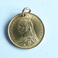 Victorian gold half sovereign