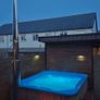 Hot tub Image 3