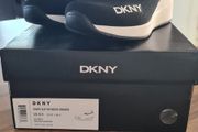 DKNY Sneakers