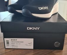 DKNY Sneakers