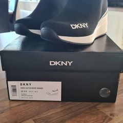 DKNY Sneakers