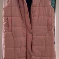 Pink Sleveless Hooded Puffer Jacket By Iclothing