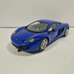 Scalextric McLaren MP4-12C Slot car ( supercar touring street )