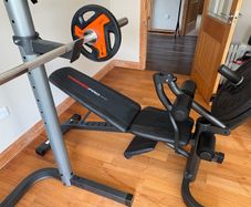 Weider Pro 490 DC Olympic Bench, Squat Rack, 20kg Olympic Bar & Weights