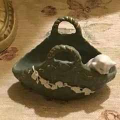 Vintage ceramic basket with cat