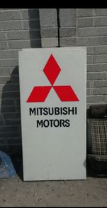 mitsubishi sign