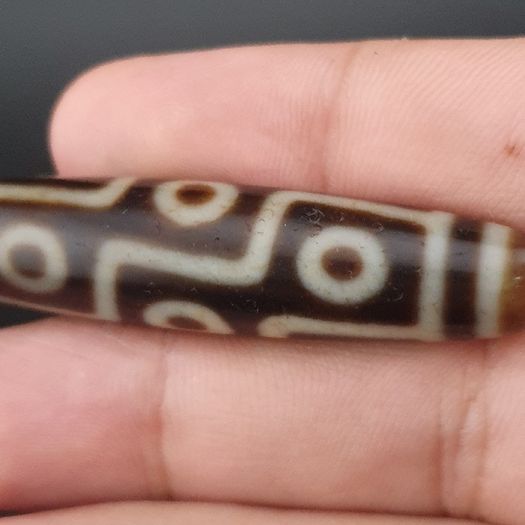 Antique Himalayan 9 Eyes Agate Dzi Bead Amulet